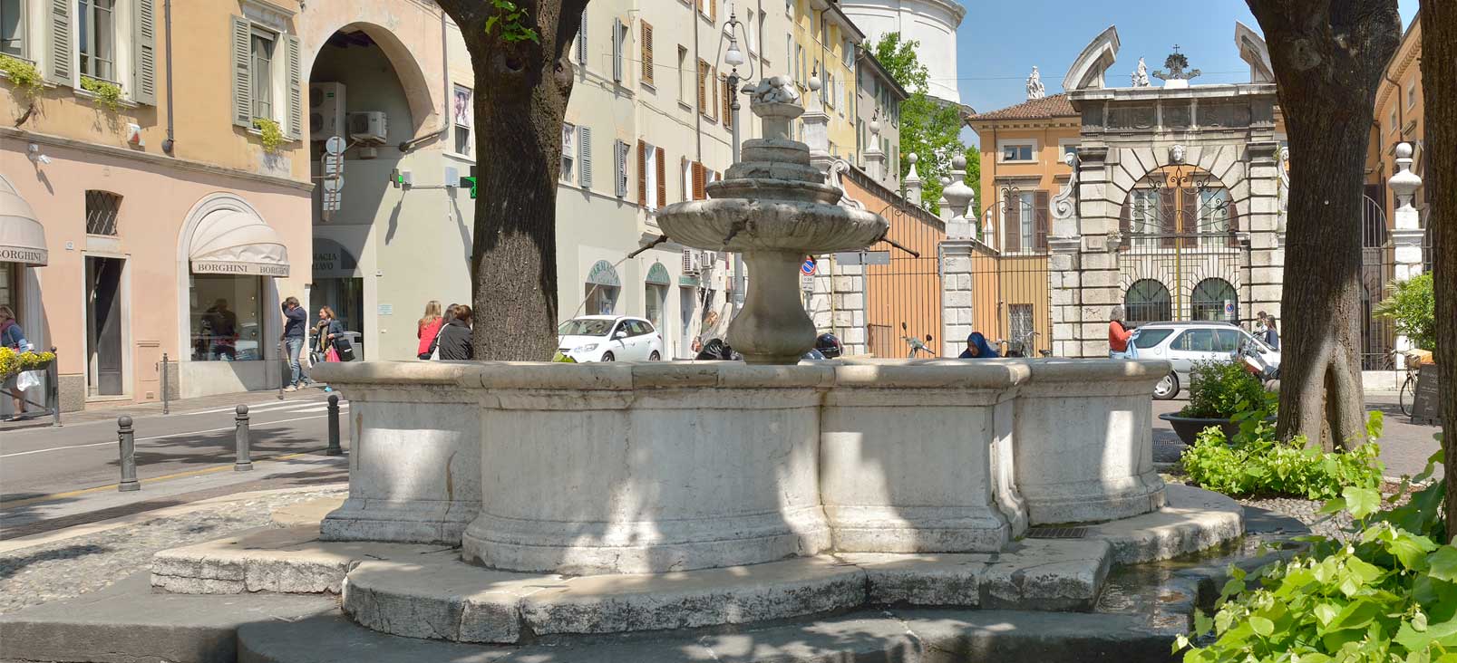 Restoration of Piazza Vescovado Fountain